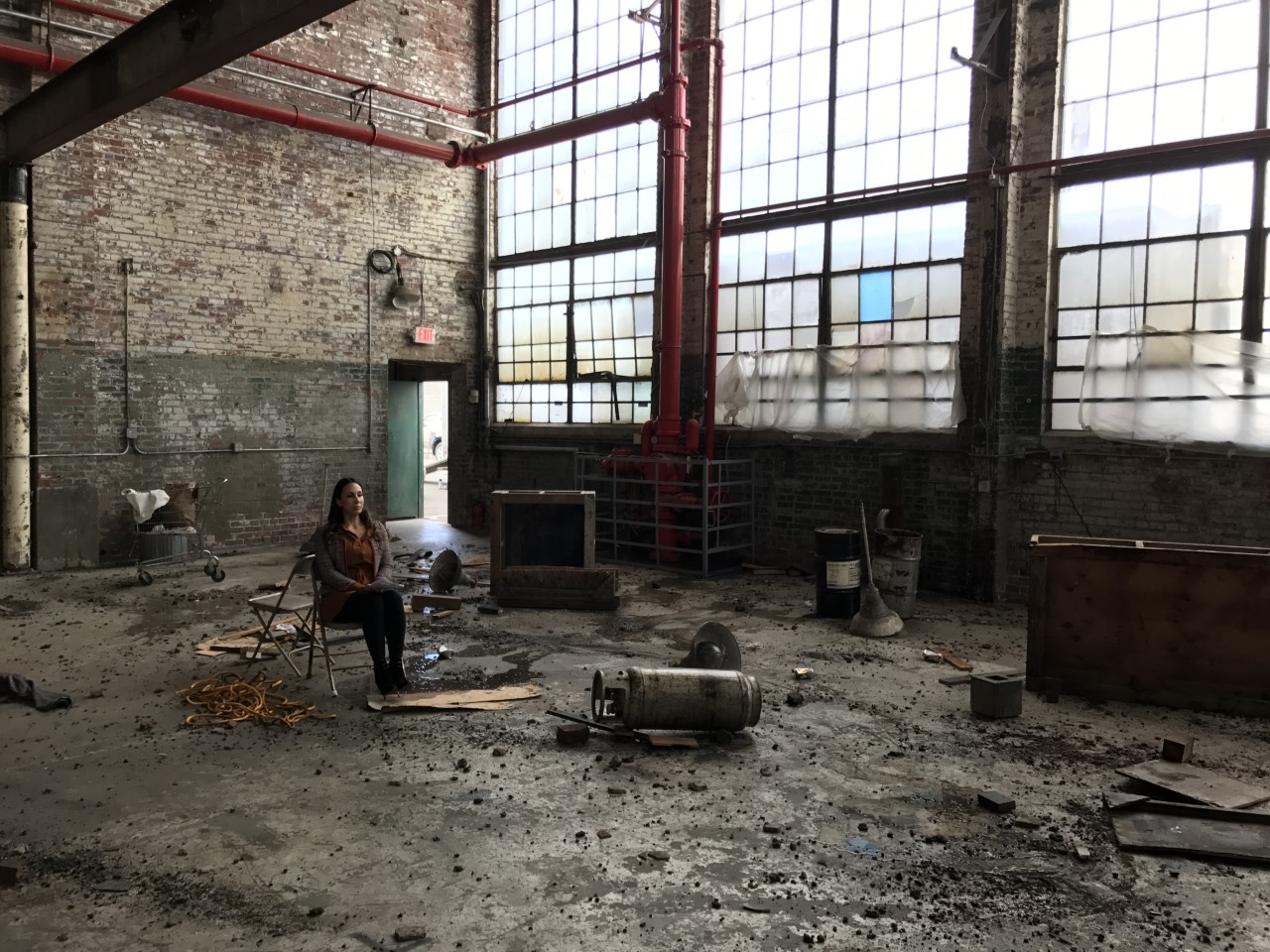 &nbsp;<br>Kidnapper's warehouse, dressed into empty warehouse